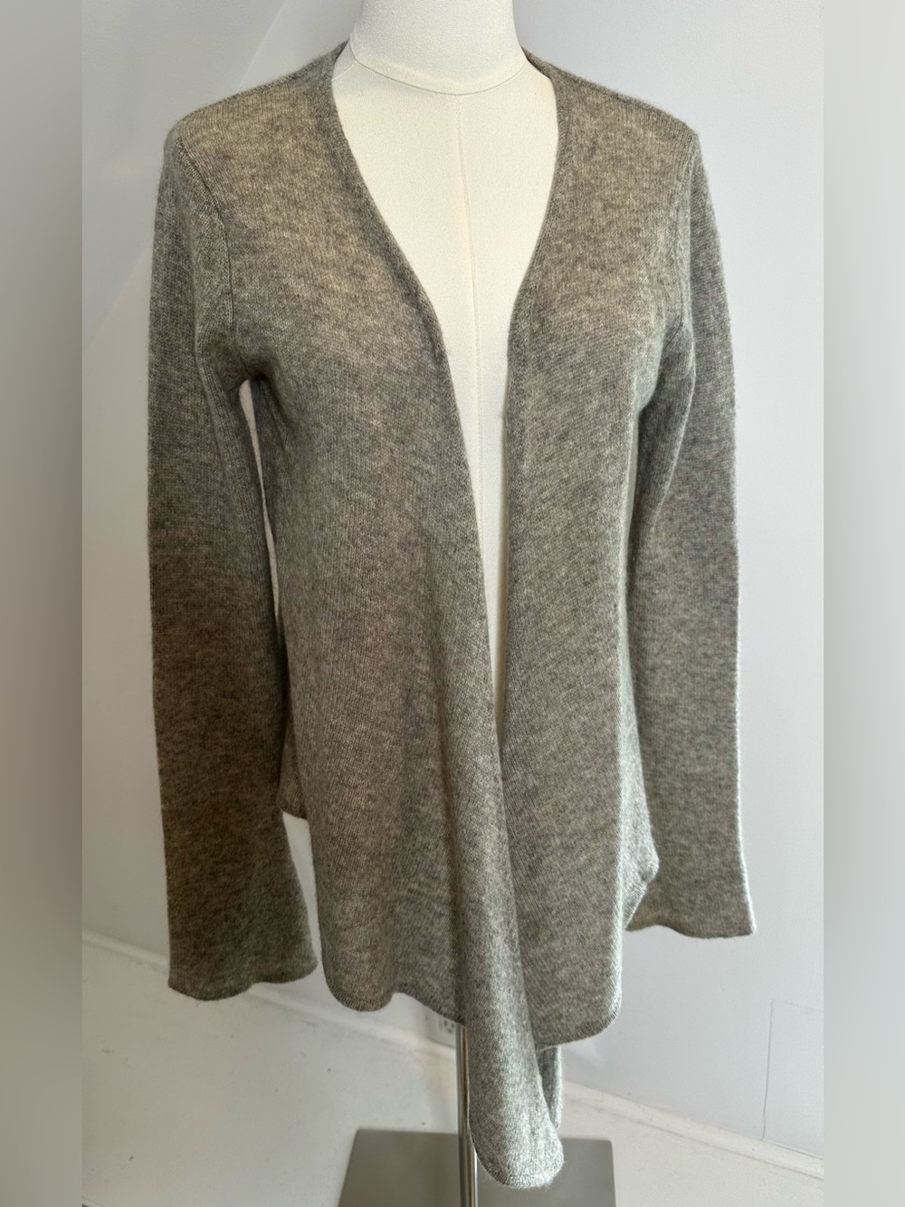 Philosophy by Republic Cashmere 100% Cashmere Asymmetrical Cardigan M